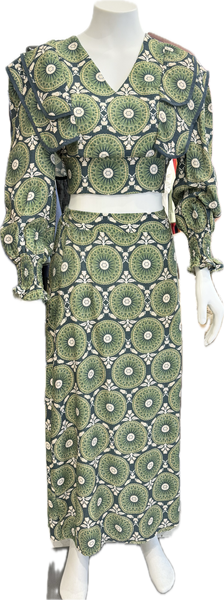 Spanish 2 piece green