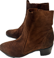 Strategia boots